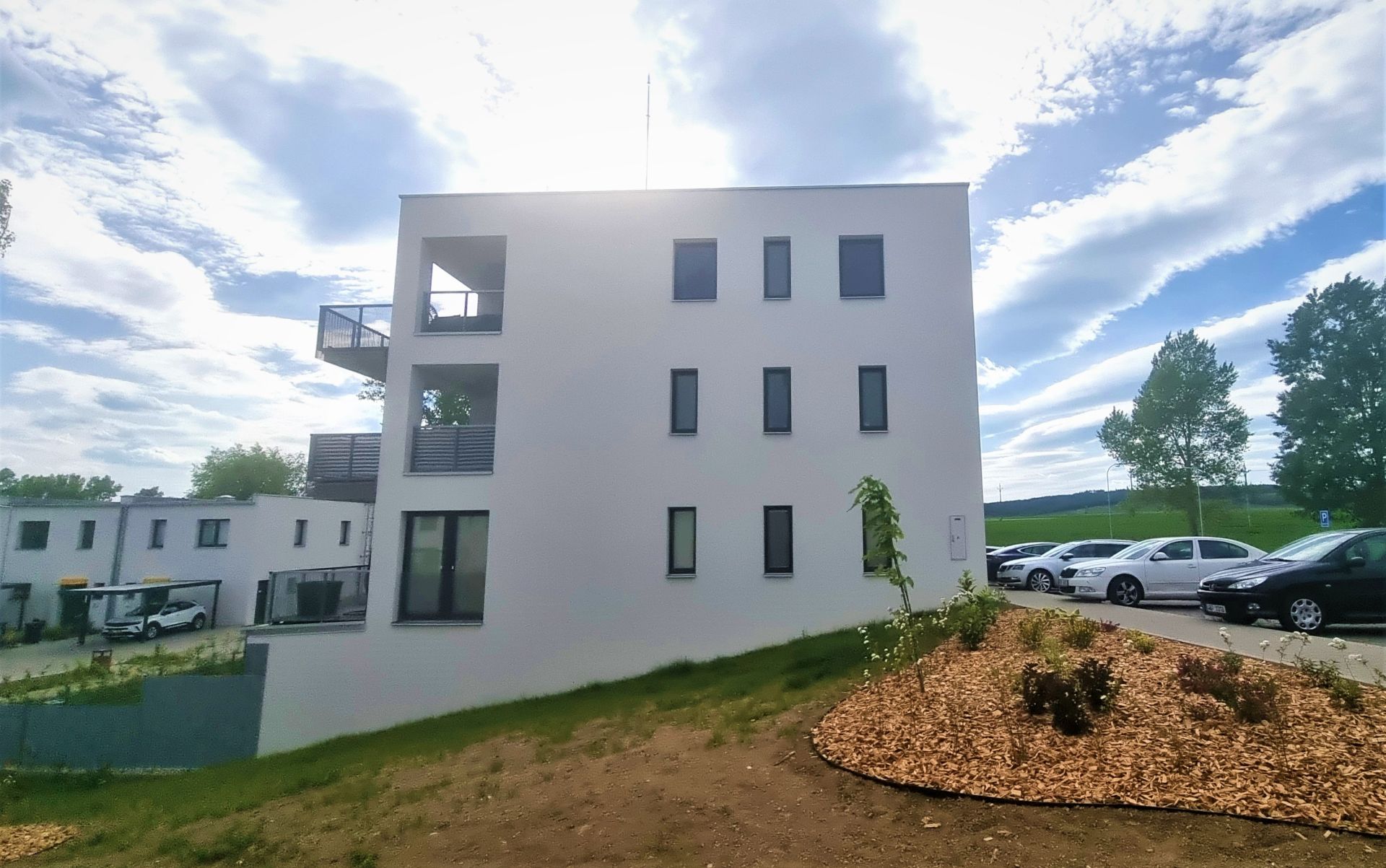 Novostavba bytu 3+kk s terasou, zahrádkou a parkovacím místem ve Vyškově