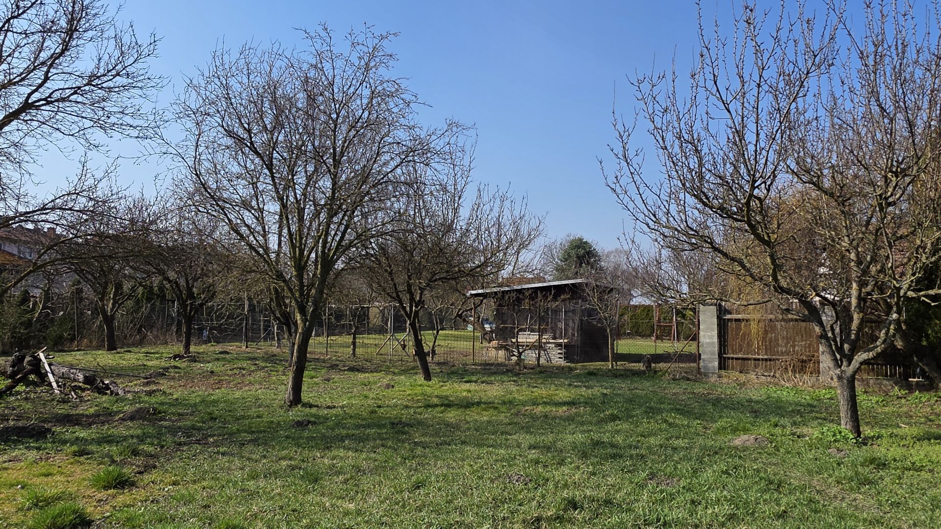 Dům k demolici se stavebním pozemkem 634 m² – Tvarožná u Brna